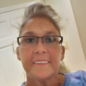 Meet your Posher, Annette